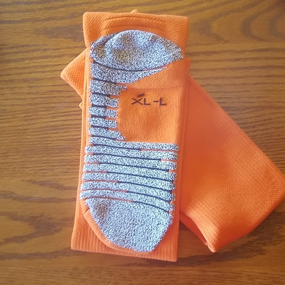 nikegrip strike socks
